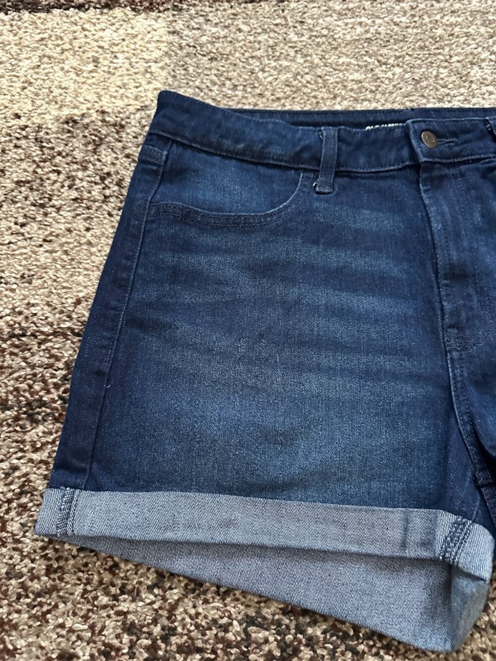 OLD NAVY (14) Dark Wash Denim High Waisted Wow Jean Shorts 3" Inseam River Cuff - Picture 2 of 11